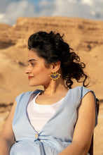 Load image into Gallery viewer, Luna