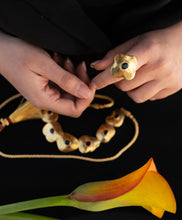 Load image into Gallery viewer, Luminara Gold