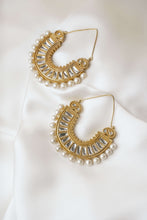 Load image into Gallery viewer, Kundan Hoops