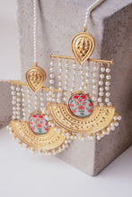 Load image into Gallery viewer, Rashk-e-Qamar