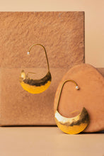 Load image into Gallery viewer, Shandur