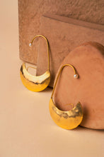 Load image into Gallery viewer, Shandur