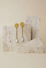 Load image into Gallery viewer, Signature flare