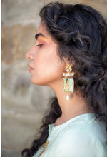 Load image into Gallery viewer, Umrao Jan