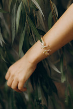 Load image into Gallery viewer, Union Bracelet