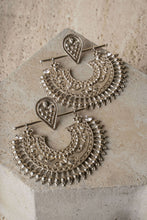 Load image into Gallery viewer, Signature Small silver