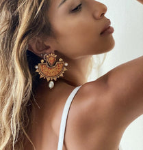 Load image into Gallery viewer, Kashmir Noir