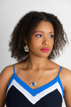 Load image into Gallery viewer, Illusion