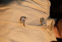 Load image into Gallery viewer, Bulbul Brooch

