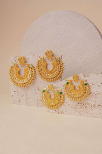Signature Large Gold