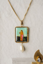 Load image into Gallery viewer, Zareen
