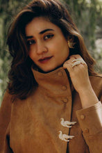 Load image into Gallery viewer, Bulbul Brooch
