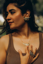 Load image into Gallery viewer, Bulbul Earrings
